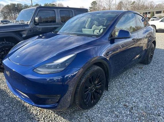 TESLA MODEL Y 2024 7SAYGDEE8RA240180 image TESLA MODEL Y 2024 7SAYGDEE8RA240180 image